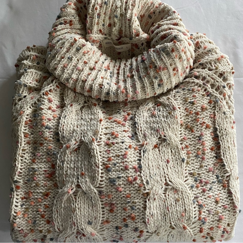 moon & madison multicolored Speckled Cream Turtleneck Sweater